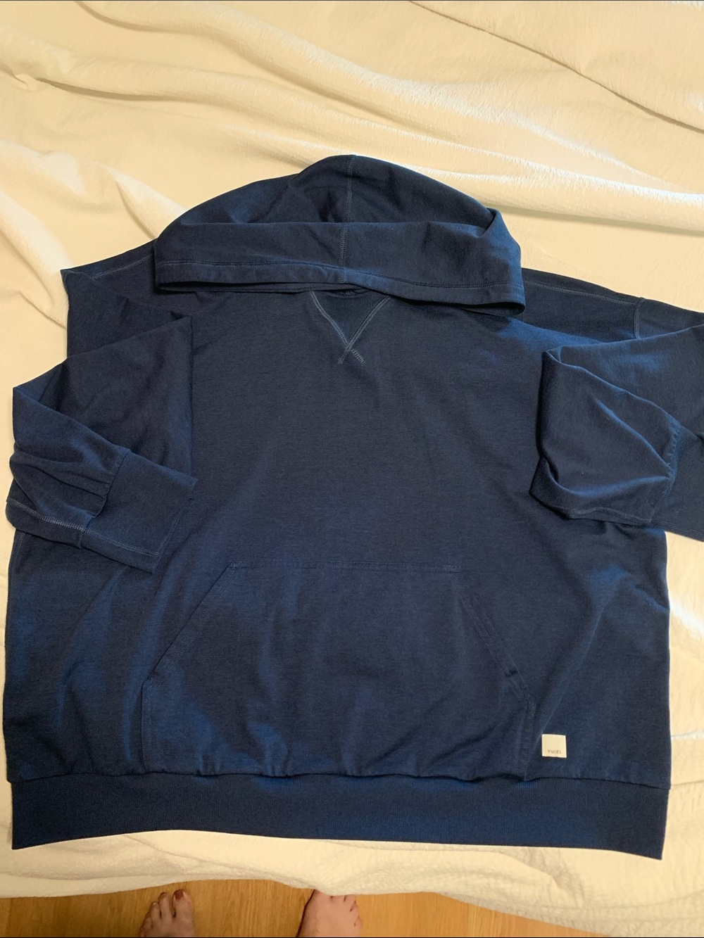 Women’s Vuori Hali modern pullover hoodie